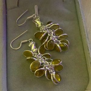 Pretty stylish yellow quartz dangle earrings
